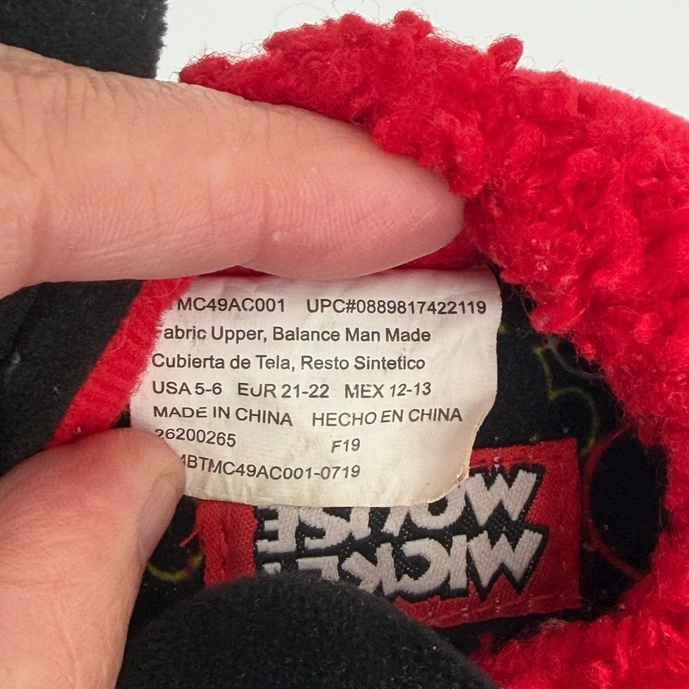 Toddler Mickey Mouse Slippers Size 5-6